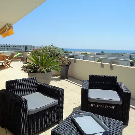 3 Chambres, Pkg, Large Terrasse, Quartier Plage