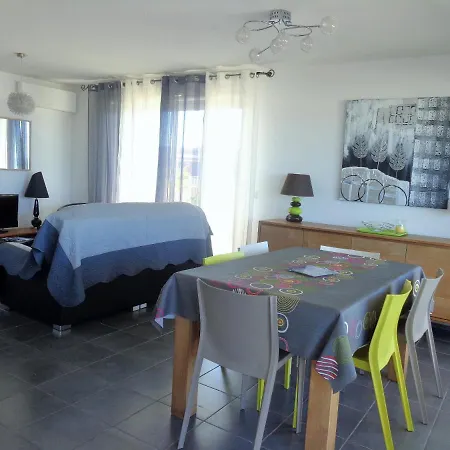דירה 3 Chambres, Pkg, Large Terrasse, Quartier Plage *